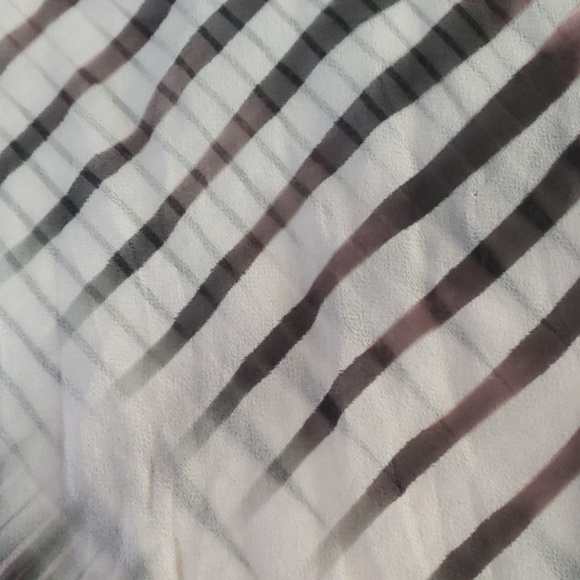 Charlie Jade Swimsuit Coverup - Picture 2 of 5